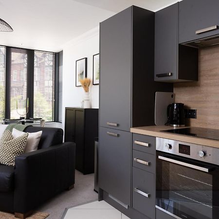 London Mews, Modern Apartment - Sleeps 4 요크 외부 사진